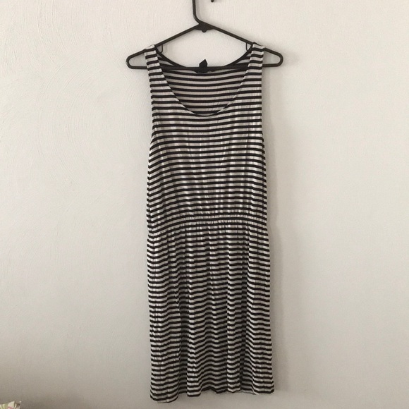 H&M Basics - Picture 1 of 1